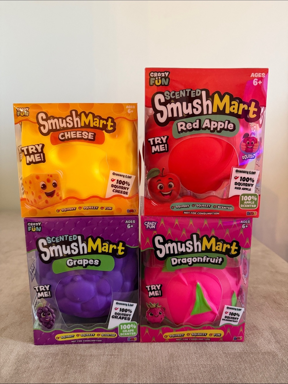SmushMart Red Apple, Cheese, Dragonfruit & Grapes | New